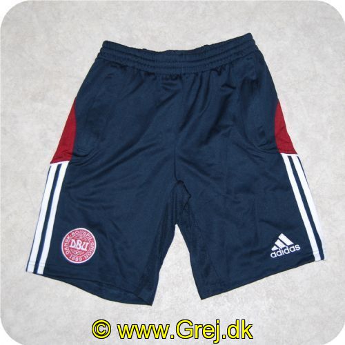 4049854630946 - Adidas Fodbold bukser med climacool system Børnestørrelse 176 (XL) farve blå med rød stribe og logo fra DBU