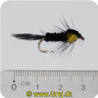 MS011 - Nymphs - Str. 8 - Sort/gul Montana crawlers