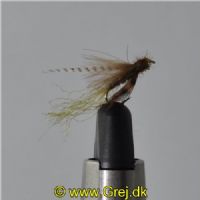UF0317 - Caddis emerger s16