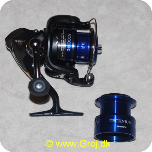 022255179058 - Shimano Technium 3000SFD - Frontbremse - Gear Ratio: 5.0:1<BR>
<BR>
    Aerowrap II
    aluminiums spole og reservespole
    AR-C Line management system
    Vedligeholdelsesport
    Vandtæt bremse
    X-Ship gearing
    kompakt hjulhus
    3+1 lejer
    Gear Ratio: 5.0:1
    Linekap.: 0.18mm/240m