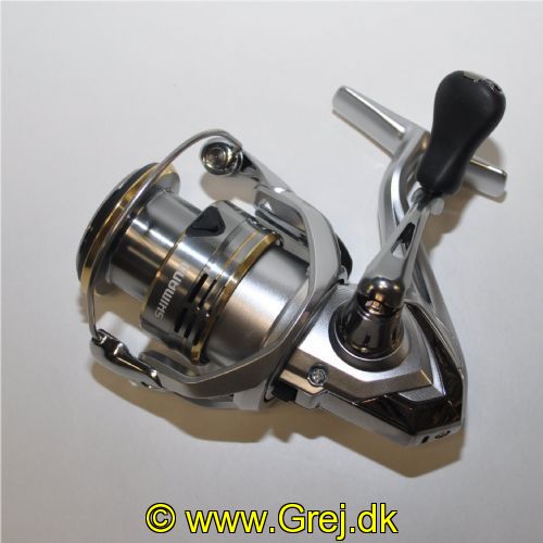 022255280518 - Shimano Sedona Fastspolehjul 2500 FJ - Gear Ratio: 5.0:1 - 3+1 lejer - 240g - Linekap: 0,25mm/160m