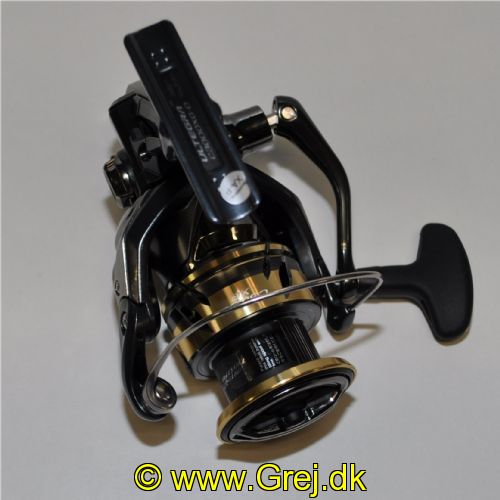 022255295505 - Shimano Ultegra 3000XG - Gear Ratio: 6.4:1 - Meget let: kun 220g<BR>
<BR>
Line: 0,25 - 210 meter<BR>
Lejer: 5+1