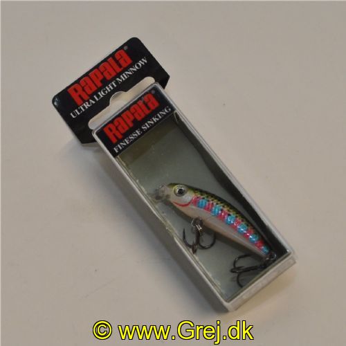 022677193977 - Rapala Ultra Light Minnow - Rainbow Trout - 4cm/3g - Arbejdsdybde: 0.6-0.9md - Vægtet til lange kast og langsomt synkende - Monteret med Premium VMC Black Nickel trekroge