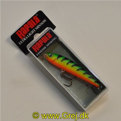 022677194059 - Rapala Ultra Light Minnow - Firetiger - 6cm/4g - Arbejdsdybde: 0.6-0.9m - Vægtet til lange kast og langsomt synkende - Monteret med Premium VMC Black Nickel trekroge