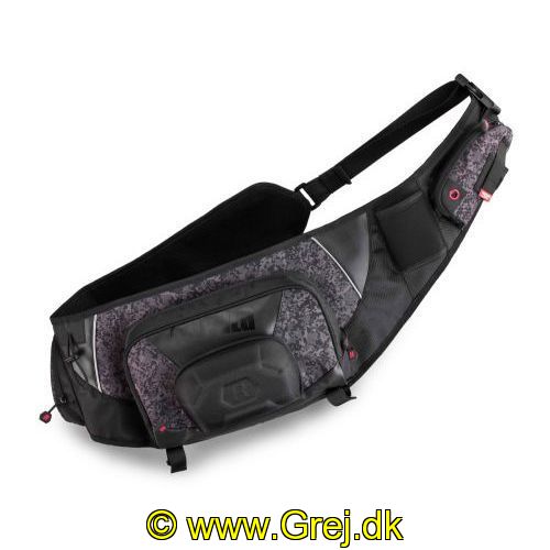 022677267647 - Rapala Urban Sling taske - farve: Sort/camo
<BR><BR>
<LI>Hovedrum passer til grejboks i str. 3600</LI>
<LI>Polstrede baglommer med lynlås passer til 10" tablet</LI>
<LI>EVA-støbt solbrille-etui</LI>
<LI>Stangholder- og transportsystem</LI>
<LI>Touch screen kompatibel. fleksibelt vindue på skulderlomme</LI>
<LI>Flere lommer og fastgørelses-punkter</LI>
<LI>3D-net ventileret rygstøtte</LI>
<LI>Mål: 40 x 28 x 14 cm</LI>