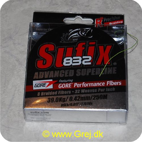 024777665026 - Sufix 832 Advanced Superline - 250m - 0.42mm - 39.0 kg - lysegrøn - Linen er konstrueret af 7 Deneema og 1 Gore Performance fiber som giver en vandafvisende beskyttelse og samtidig en brudstyrke som er 20% højere end gennemsnittet for fletliner af samme diameter. Friktionen er op til 50 gange mindre end normale fusionsliner. Dette giver dig længere og mere præcise kast. Linen er utrolig blød og glat og giver ingen støj i løberingene når du kaster.