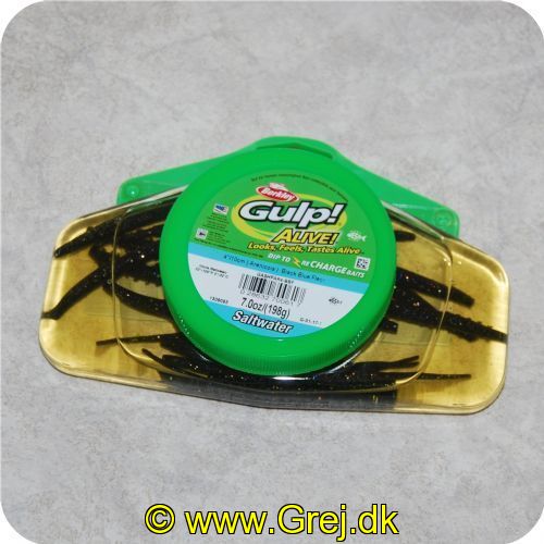 028632700617 - Berkley Gulp Alive Arenicola/Sandorm/Black Blue Fleck -  4"/ 10cm - Sort Blå Glitter
0.198kg/14stk
<BR>
<BR>
GULP Alive ser levende ud - føles levende og smager som fiskens naturlige føde. Ny forbedret smag samt endnu bedre bevægelser i vandet gør GULP Alive til perfekte kopier af fiskenes naturlige føde.<BR>
GULP Alive holder bare meget længe og når der er fisket med den i ca. 1 times tid tager man den af og ligger den i spanden igen og tager så en anden så den igen bliver fyldt med lokkemidlet.<BR><BR>
De nye GULP Alive svømmer rundt i en spand fyldt med GULP væske og når du er færdig med dit fiskeri. lægger du blot agnet tilbage i spanden igen og efter et par timer er den igen fyldt med den forførende duft og smag af GULP Alive.<BR><BR>
Ekstrem lang holdbarhed - både på krogen og i spanden.<BR><BR>
Gulp Alive er 100% Biologisk nedbrydelig.