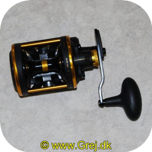 031324203075 - Penn SQUALL SQL30LD Multihjul - Uddveksling: 6.1:1 - Linekap.: Mono 0,46mm/360m - 0,56mm/240m - Fletline: 0,38mm/500m - =,29mm/940m - 6 rustfri kuglelejer