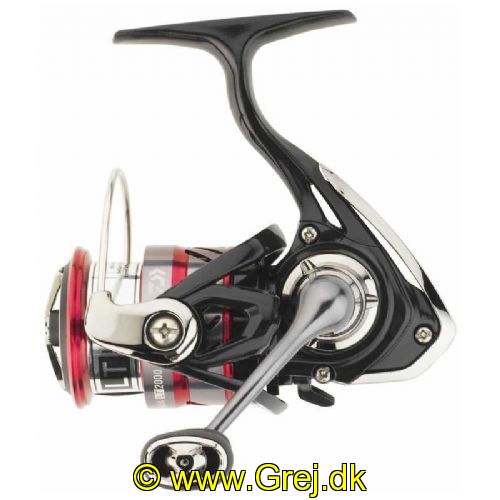 043178579190 - Daiwa NINJA 2000LT - Frontbremse - Ratio: 5.2:1 - 4 lejer - Line: 0.8mm/190m