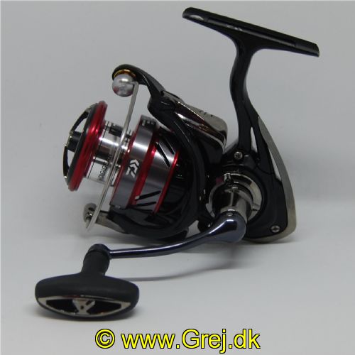 043178593691 - Daiwa NINJA 2500D - Frontbremse - Ratio: 5.3:1 - 4 lejer - Line: 0.28mm/150m