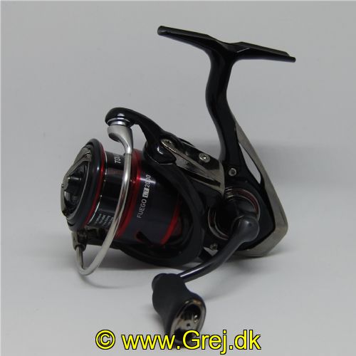 043178613856 - Daiwa Fuego 2000LT - Frontbremse - Ratio: 5.2:1 - 6 lejer - Line: 0.10mm/190m