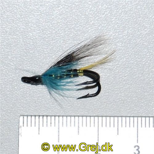 2B0011 - Blue Charm Double Salmon Str. 8