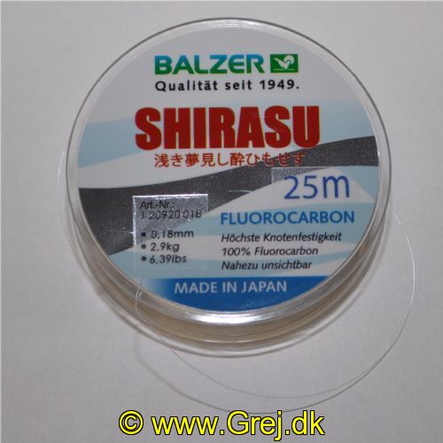 4005652146003 - Shirasu fluorocarbon forfangsline - Rullekapacitet:25M. - Brudstyrke:2.9kg. - 001 2092 018<br>Shirasu Fluorocarbon line: Made from fluorocarbon throughout. This gives you the guarantee that even after long-term use, the Shirasu line still retains its characteristic of refracting light, thus becoming quasi invisible in the water.