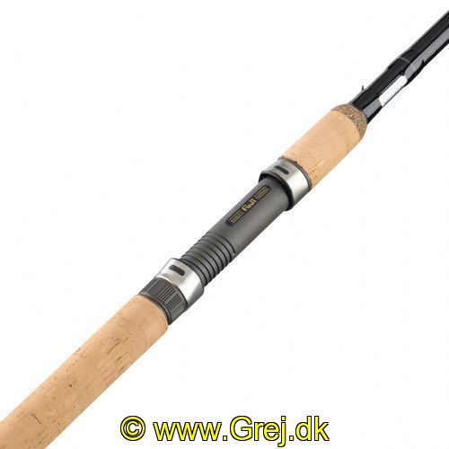 4005652158525 - Edition IM-12 Sbiro bombarda stang - Længde:375cm. - Vægt:185g. - Variant:Sbiro 25 - Kastevægt 3-25gram. - 001 1221 375<br>This small, yet cool, series comprises genuine dream rods, manufactured perfectly right down to the smallest detail. Its basis is the high-performance blanks made from Japanese IM-12 Diamond carbon. The slender ergonomic handles made from finest Portuguese natural cork harmonise perfectly with the unpretentious, elegant blank. It goes without saying that it is equipped with a FUJI screw reel seat and titanium SIC guides*. EQUIPMENT: Japanese IM-12+ Diamond carbon, FUJI reel seat, PRO GUIDE CONCEPT, Portuguese natural cork, Titanium SIC guides* (except fly rod). 

Sensitive, lightweight Sbirolino rod for all fans of put-in rods. Its lightness makes it easy to handle the rod and have fun to fish in a trout lake for hours on end.