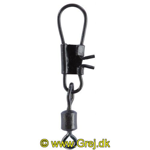 4005652806556 - Shirasu Special safety 1-punkts swivel med hægte - Brudstyrke:34kg. - 001 4208 104<br>Top-class swivels and snaps. They have extra-thick wire for maximum security and a matt black surface, preventing any reflections in the water. The expansive arc provides for super, natural bait play.