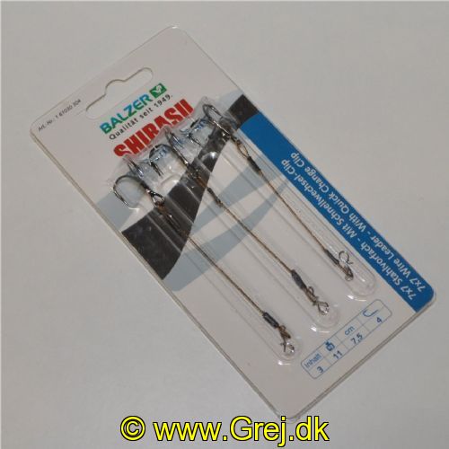 4005652808642 - Shirasu Stinger Rig med snap hægte, 7x7 - 75mm. - 001 6103 304<br>There are days on which the predator fish bite extremely cautiously and the missed bite rate is high. On such days an stinger hook leader with an additional treble hook should be used! With a quickrelease clip for hanging up.