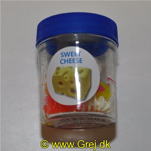 4005652829425 - Trout Collector, Trout Worms med duft - 50mm. - Vægt:1.0g. - Farve:Mix 4 - Smag/duft:Ost - 001 6069 405<br>Our Trout Collector series offers a well thought-out complete program for eminently successful fishing with softbait for trout. In addition to various softbait, we offer a selection of special hooks that are already fitted with tungsten heads. With our softbaits, the main axes are not round, but flattish, and there’s a generous distance between the slats. This design gives the Trout Collectors a unique flexibility. The baits are floaters, and when used with our tungsten hooks of varying weights, every layer of water can be fished. Our classic, which, with its slim Pin Tail and colour combinations, becomes a universal weapon. It’s most effective when the fish are reasonably active. To make your selection easier, our Trout Attack Team has put together 4 different mix packs. Each 5cm and 7cm and 4 flavors (garlic, fish, pellet and - new in the range - sweet cheese). Each assortment contains 10 Trout collectors (5 colours of 2 pieces each). Supplied in vacuum-sealed transparent boxes.