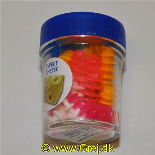 4005652829463 - Trout Collector, Trout Worms med duft - 70mm. - Vægt:1.5g. - Farve:Mix 3 - Smag/duft:Ost - 001 6069 307<br>Our Trout Collector series offers a well thought-out complete program for eminently successful fishing with softbait for trout. In addition to various softbait, we offer a selection of special hooks that are already fitted with tungsten heads. With our softbaits, the main axes are not round, but flattish, and there’s a generous distance between the slats. This design gives the Trout Collectors a unique flexibility. The baits are floaters, and when used with our tungsten hooks of varying weights, every layer of water can be fished. Our classic, which, with its slim Pin Tail and colour combinations, becomes a universal weapon. It’s most effective when the fish are reasonably active. To make your selection easier, our Trout Attack Team has put together 4 different mix packs. Each 5cm and 7cm and 4 flavors (garlic, fish, pellet and - new in the range - sweet cheese). Each assortment contains 10 Trout collectors (5 colours of 2 pieces each). Supplied in vacuum-sealed transparent boxes.