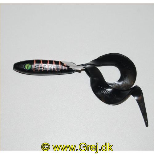 4005652850405 - Shirasu Pike Collector 2.0, UV - 150mm. - Vægt:25g. - Farve:Black Albino - 001 3670 115<br>Our classic lure, which has brought countless pike on the hook in recent years, is now going into the 2nd round. In addition to new catchy decors, we have given the new Pike Collector UV active reptile eyes that give the pike a clear point of attack. This had already proven itself with Matze’s Pike Collector Shads. Supplied in sales-boosting displays. The large Pike Collector is used for fishing with our shallow-water or soft lure system, or the big pike system (see next pages). The small version is used either with the Jighead or the medium pike system.