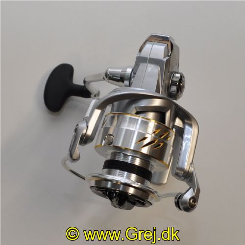 4718947109453 - Okuma Zyros ZRS-C4000A - 6+1 lejer - Gear Ratio: 5.2:1 - Linekap.: 0.25mm/280m
