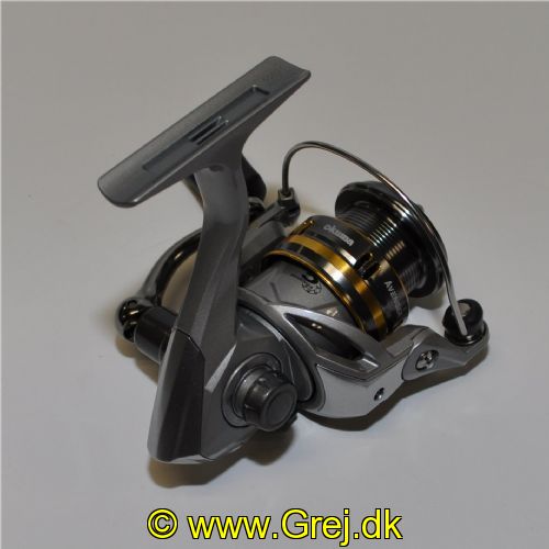 4718947128140 - Okuma Avenger AV-1000B - 4+1 lejer - Gear Ratio: 5.2:1 - Linekap.: 0.20mm/140m