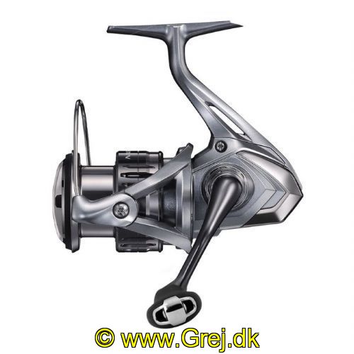 4969363043139 - Shimano Nasci 1000 FC - Gear Ratio 5.0:1 - Linekapacitet 0.25mm/90m - Leje 5+1<BR>
Det første Shimano hjul i P4-segmentet med Hagane komponenter og teknologi. som allerede er kendt fra andre Shimano hjul-serier; CoreProtect mod indtrængende vand. G-Free-Body for bedre balance og det fremragende X-Ship system. tilbyder den bedste kvalitet til en utrolig pris.Der findes næsten en størrelse til rådighed for alle fiskearter.Sort lakering med kontrast i sølv og guld afrunder den samlede pakke og medvirker til. at også hjulets ydre stråler.Af øvrige lækre detaljer kan her nævnes:Lukkede kuglelejer i rustfrit stålHjulhus i XGT-7 grafitEnkeltkurbel i aluminiumIndarbejdet bøjlearmVandtæt bremseRigid Support bremseSuper Stopper II