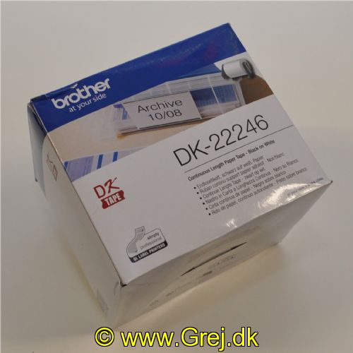 4977766776967 - Brother DK22205 Papir tape på en rulle med 103mm x 30.48meter på. passer til:<br>
<br> 	
QL-1060N 