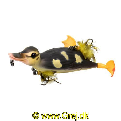 5706301537331 - Savage Gear Suicide Duck 15cm - 70g. Farve: Yellow<BR>
En meget naturtro overfladeagn er blevet til ved brug af 3D scan af en ælling. Denne Wobbler adskiller sig fuldstændig fra andre.  Når du laver et spinnestop stiger anden til overfladen igen hvor man nemt kan give små ryk som er vist på filmen. Noget af det mest naturlige gang jeg har set i den størrelse af wobbler. 
Med sine dobbelt roterende fødder ala som halen på en "whopper plopper" giver denne agn masser af liv og larm i overfladen med sin bagud splashende og ploppende effect. som en popper I overfladen. der tiltrækker rovfisk langtvækfra. En agn som virkelig er effektiv. når den fiskes ind I ryg… 
Som lystfisker giver det visuelle overfladefiskeri masser af intensitet med fiskestangen omend det er gedder I mosen. søen. brakvandet eller prøv den I troperne efter feks. GTer. Hajer mm..
Produceret I hård ABS plast til at kunne holde til rigtig mange gedder.
Savage Gear Suicide Duck har 2 monteringsmuligheder. da linen både kan monteret i næbet eller i brystet. 
Hvis linen bindes i næbet flyttes trækpunktet nedaf og det får Suicide Duck til at ligne en ælling der gør sig lille og prøver at flygte eller krybe væk.
Monteres linen i brystet på agnen. vil trækket være højere oppe og får agnen til at “stå” mere op og give mere siluet og mere vaklende gang. 