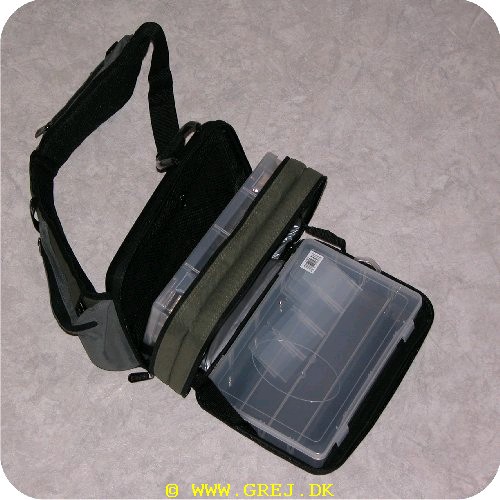 6430021145260 - Rapala Sling Bag taske med 2 bokse<LI>Tasken til å/kyst fiskeren