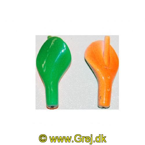 9365 - Lollipop gennemløber - Orange/Grøn - Light - 3g - Snor rundt om sig selv<BR>
<BR>
En af tidens mest trendy gennemløbere, som virkelig kan lokke fiskene til at bide, med dens effektive skiftning med farverne, mens den roterer rundt om sig selv i vandet.<BR>
Særdeles effektiv til Put and Take fiskeri samt å fiskeri.<BR>
Denne 3 grams udgave kan også bruges til meget let fiskeri på kysten.