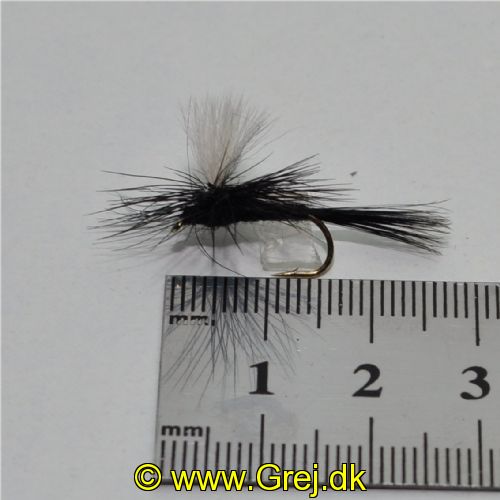 DRY0133 - Black Gnat parashute - Str.10<br>
