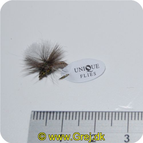 FL44005 - Unique Flies UF Klinkhammer Nature - krogstr. 14 - sort/hvid - Nr 1 og 5 er den samme blot med forskellige krogstørrelser