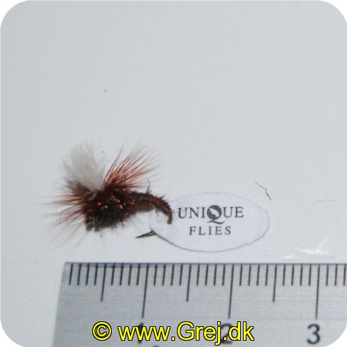 FL44006 - Unique Flies UF Klinkhammer Brown - krogstr. 14 - brun/hvid - Nr 2 og 6 er den samme blot med forskellige krogstørrelser