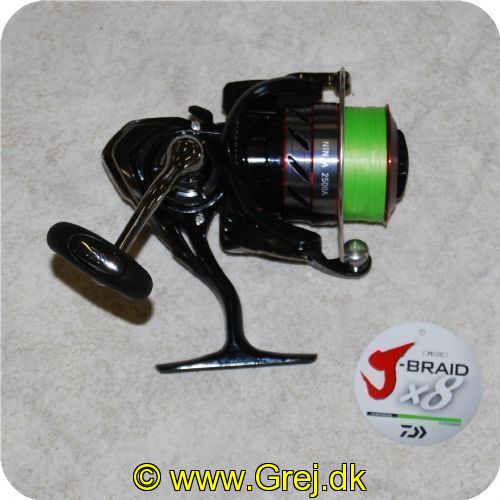 NINJA2500 - Daiwa NINJA 2500A - Frontbremse - Ratio: 4.8:1 - 4 lejer - Line: 0.25mm/190m - M/Fletline - Grafit hjulhus - Grafit hjulhus kombineret med Air Rotor sætter standarden for designet og gør hjulene lette og Air Rotoren sikrer perfekt ydeevne selv under stort pres