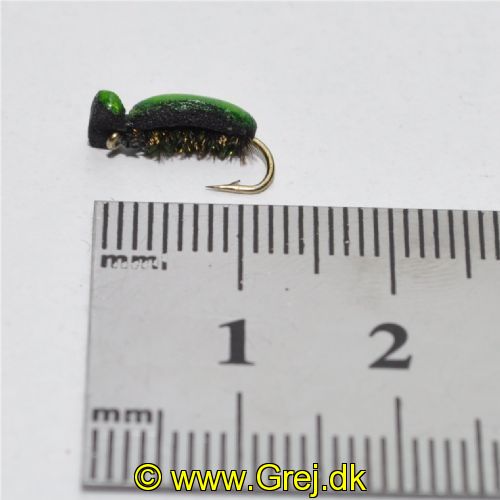 NY1311 - Micro Beetle Black/Green - Str.14<br>Den skal du ha i boksen, altid et sikert valg når alt andet mislykes