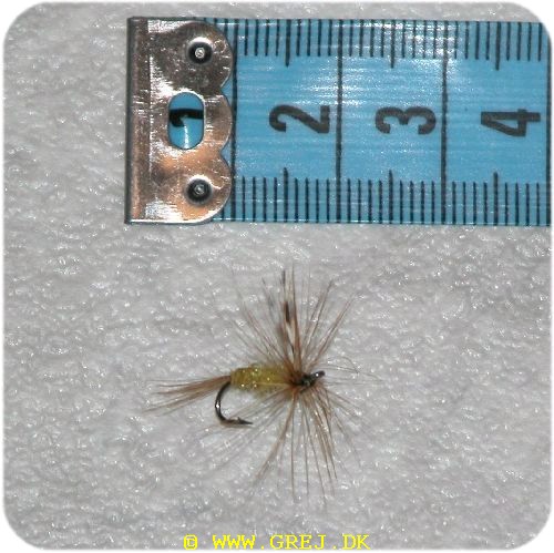 RS0006 - Adams Midge Yellow