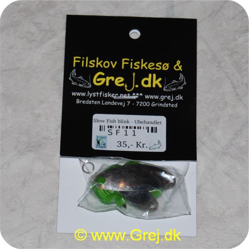 SF11 - Slow Fish blink.1 stor og 1 lille Slow fish - Farve: ubehandlet (sølv) - Med krogkapper.<BR>
<BR<
Indhold
<LI>1 lille slow fish blink</LI>
<LI>1 stor slow fish blink</LI>
<LI>2 krogkapper</LI>
<LI>2 trekroge</LI>
<LI>4 springringe</LI>
<BR>
Super god blink som virkelig tirrer fiskene. Kan bruges på fluestang. light spinnestang eller med bombardaflåd.<BR>Blikket er kun grundmalet i den givne farve men kan sagtens fiskes med som den er og er stadig super effektiv.