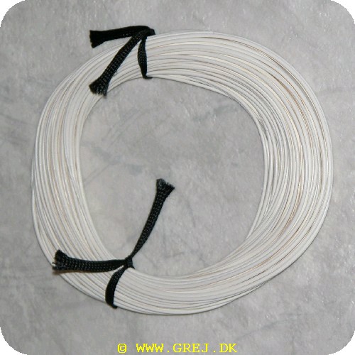 SH6F-H - SH6F (Floating) - Flettet kerne - 2. Sortering - Hvid<BR>
Ved 2. Sorterings produkter, kan der være små fejl som farvefejl og andre ubetydelige fejl.