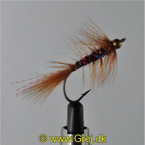 STR0121 - Brenda AHREX - Str.6<br>Brenda fluen en stor fanger bundet på<BR>
AHREX NS156