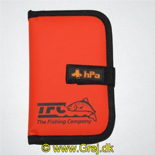 TFC02 - HPA gennemløber mappe - Kombi - 18*11,5*1.5cm - Ene sider gennemløbere på op til 10cm, den anden side gennemsnitlig 8 cm i 2 rækker overfor hinanden.