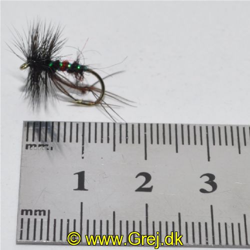 UF0449 - Black/red hopper – Str: 10